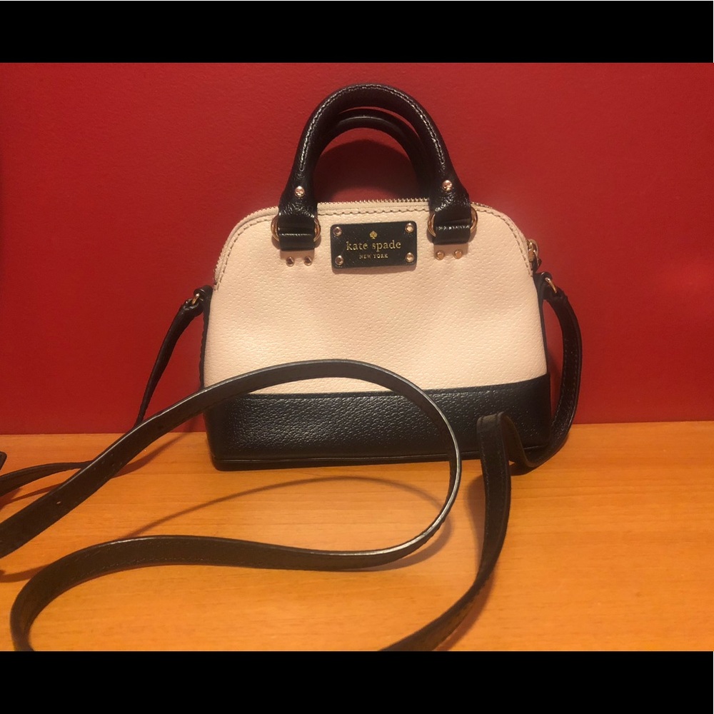 Kate spade small pebbled crossbody